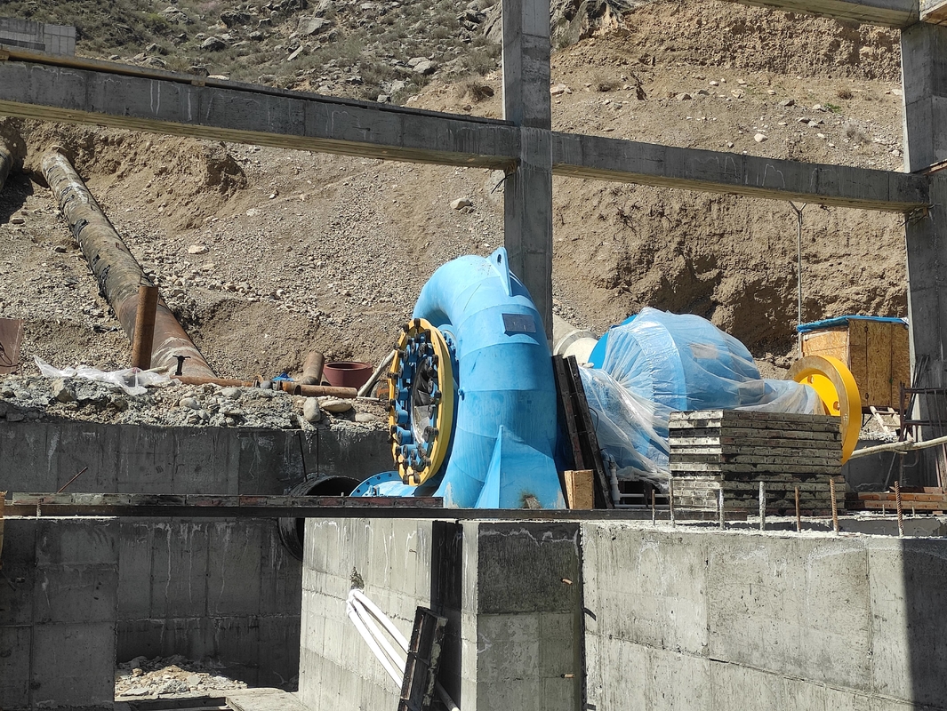 Generatore a turbina ad acqua a tensione per controllo automatico 200kw-20mw Installazione senza spazzole