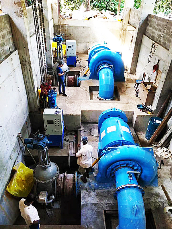 Generatore di turbina idrica senza spazzole al silicio 300-3000 giri al minuto Gamma di velocità 200kw-20mw Potenza