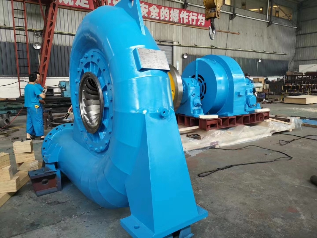 Generatore ad acqua 200kw-20mw Flusso 50Hz/60Hz Frequenza Escitazione senza spazzole Controllo automatico