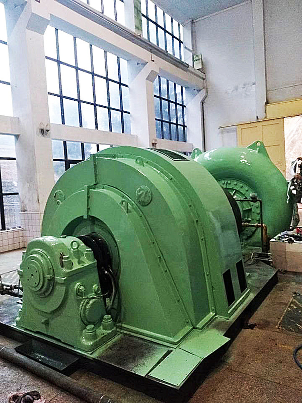Capacità Generatore idroturbina 200kw-20mw Testa dell'acqua 5m-500m RPM 450-1000rpm