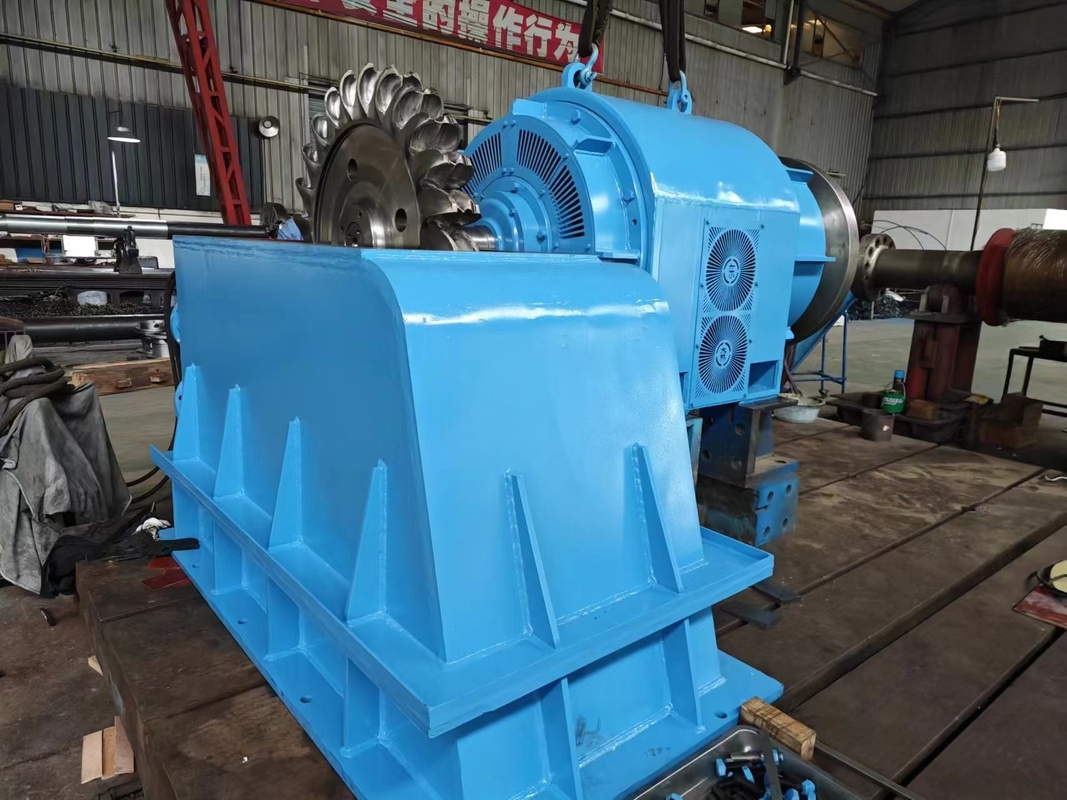 Generatore idroturbina da 500 kW-10 MW opera a 450-1000 giri al minuto per varie altezze della testa dell'acqua