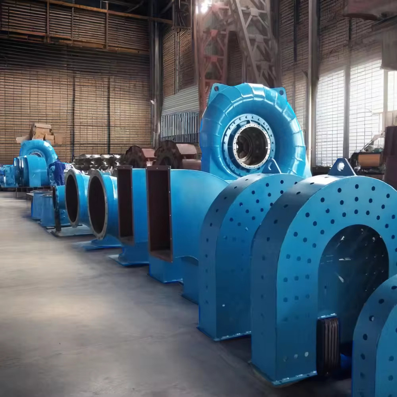 Generatore di turbina ad acqua verticale 50Hz Controllo automatico esterno senza spazzole 220V-690V raffreddato ad aria