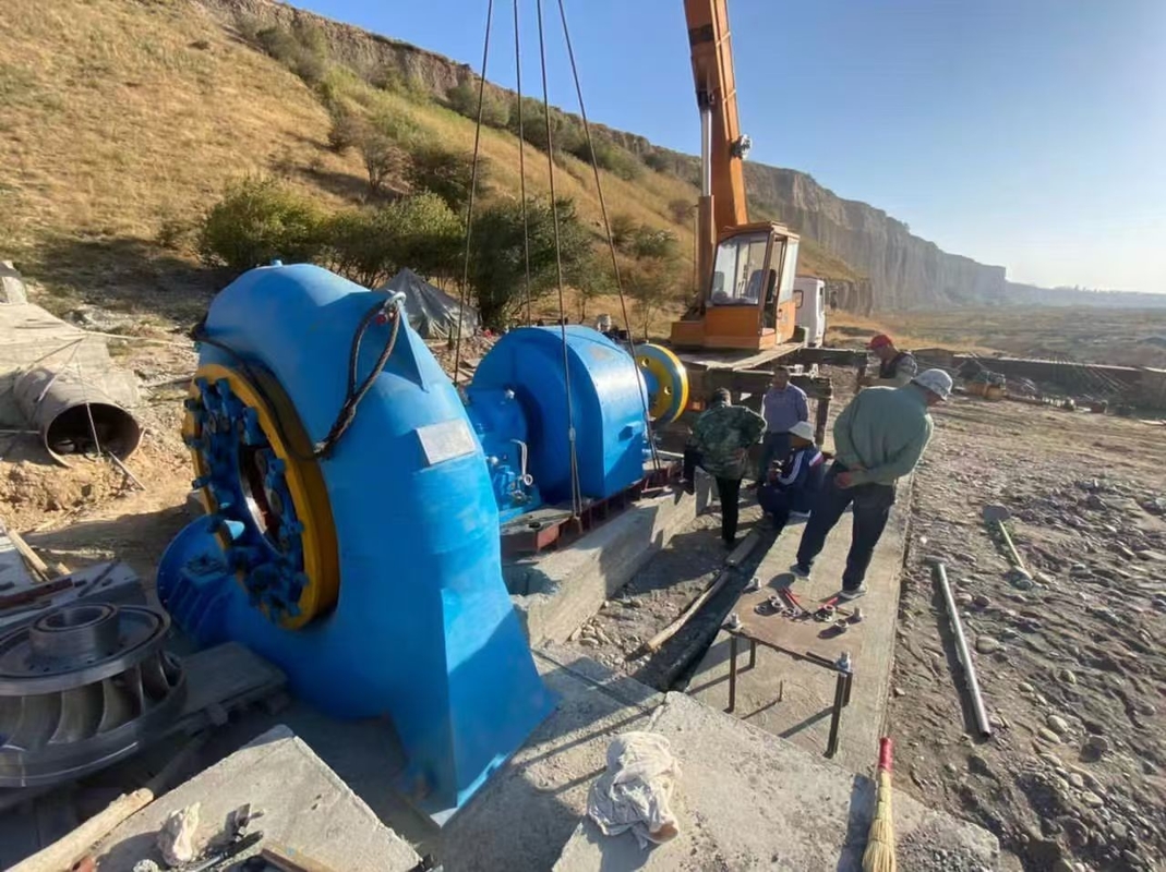 50 anni vita utile Generatore a turbina ad acqua di tipo sincrono raffreddamento aria/acqua per il beneficio