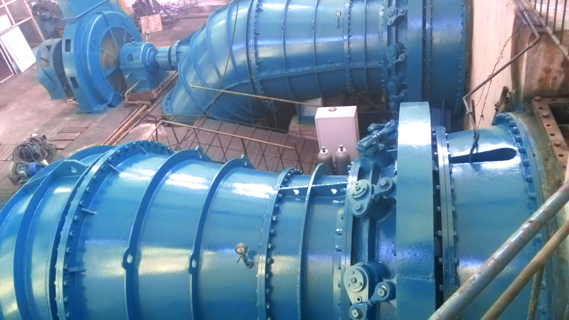 0.5 MW-20 MW di potenza di uscita generatore di turbine Pelton con installazione orizzontale e sistema di eccitazione statica