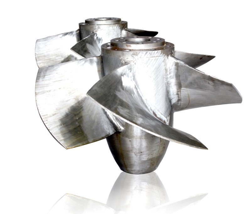 Pelton Turbine Generator per 100m a 700m Design Head