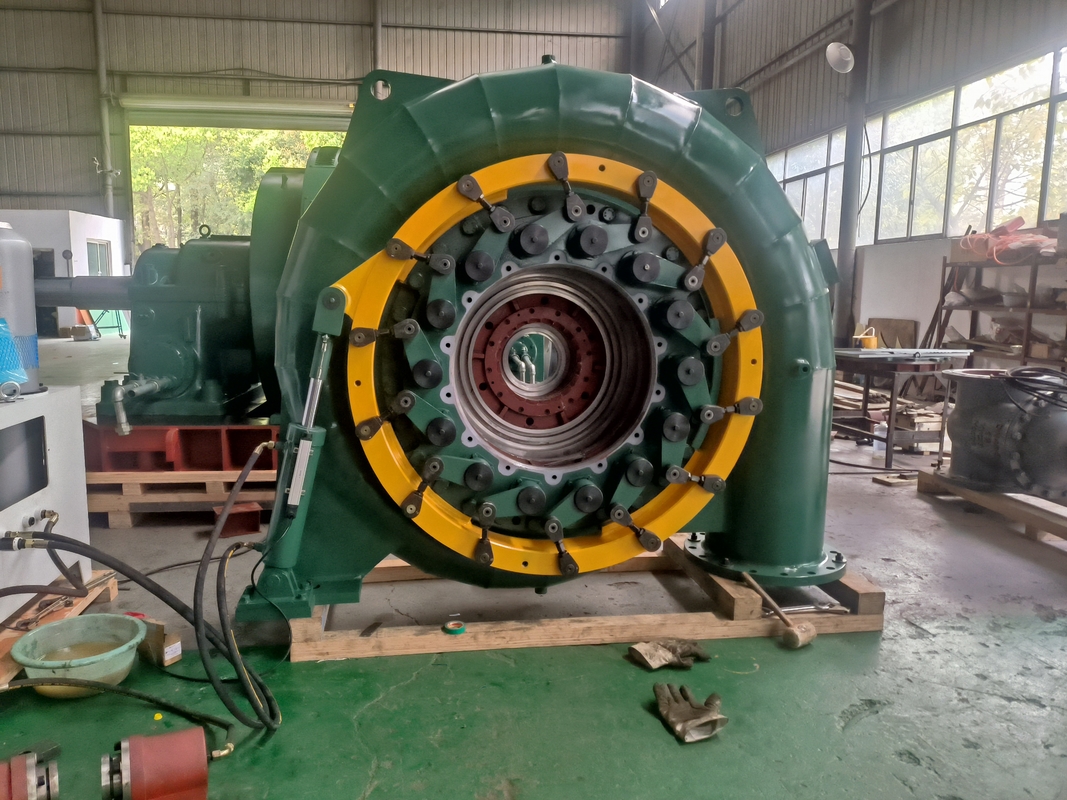 Oltre 30 anni di vita Tempo e velocità 150RPM-1000RPM Generatore ad acqua per turbine industriali