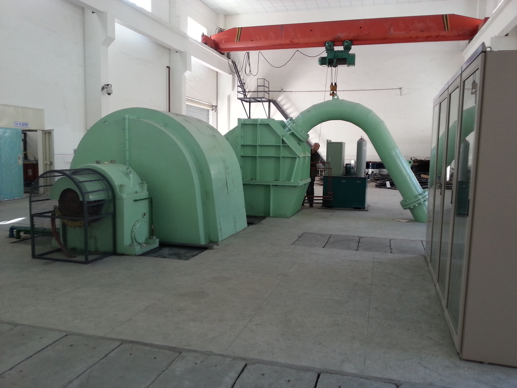 Generatore a turbina Pelton ad alta prevalenza personalizzato dotato di sistema intelligente di protezione e controllo