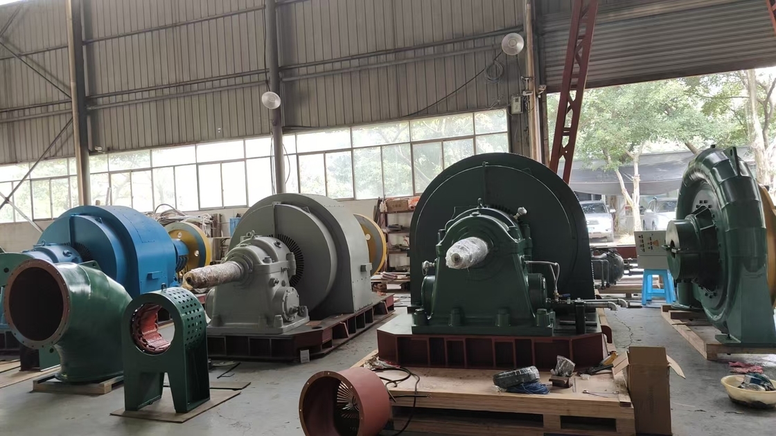 Turbina idroelettrica in acciaio inossidabile a lama regolabile con velocità nominale del rotore di 1000 giri al minuto e diametro di uscita da 1 a 5 metri