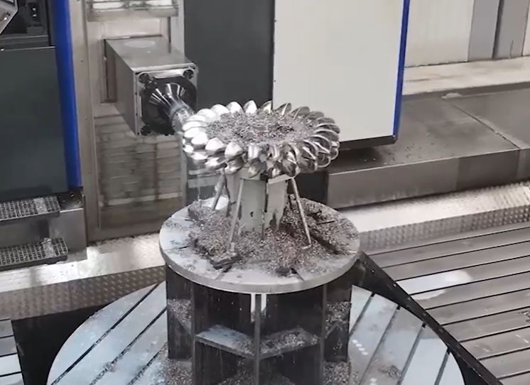 Generatori a turbina Pelton ecologici | Apparecchiature idroelettriche durevoli per progetti energetici sostenibili