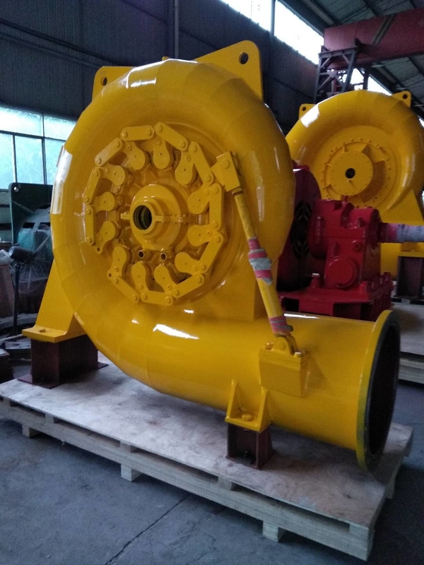 Blade di lega di alluminio Disposizione orizzontale o verticale Turbina idroelettrica per 100kw-20mw Efficienza di potenza