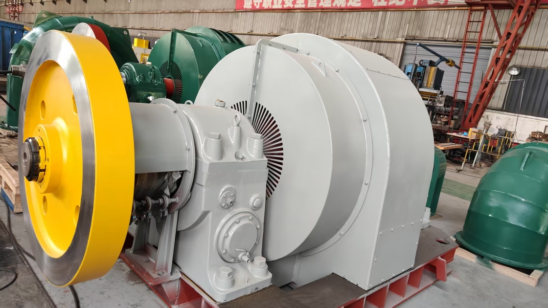 Durata di vita generatore a turbina ad acqua che opera in ambiente interno / esterno a velocità da 300 a 3000 giri al minuto