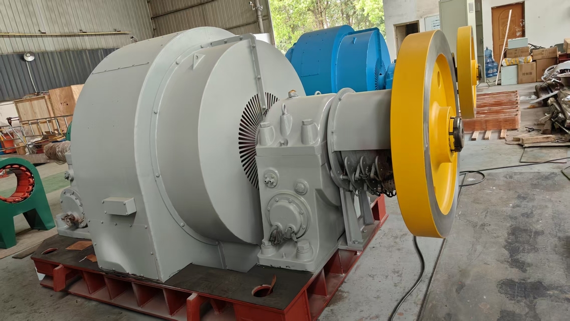 Durata di vita generatore a turbina ad acqua che opera in ambiente interno / esterno a velocità da 300 a 3000 giri al minuto