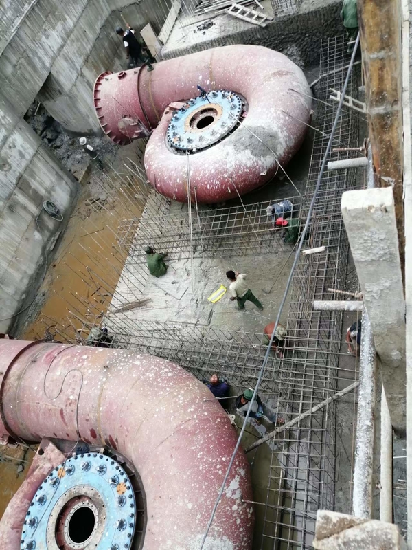 150RPM-1000RPM Gamma di velocità Generatore a turbina ad acqua Basso livello di rumore ≤80dB e lunga durata superiore a 30 anni