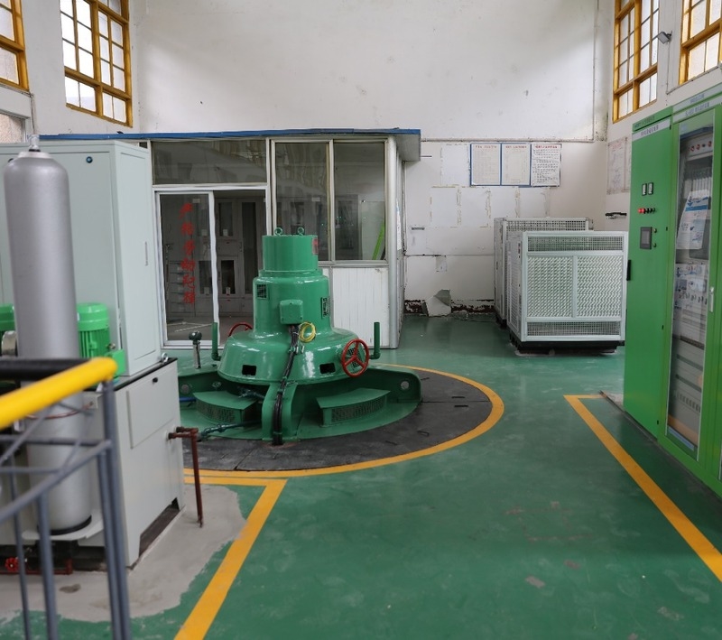 Generatore a turbina idraulica con modalità di controllo automatico per energia idroelettrica, intervallo di potenza 300KW-20MW