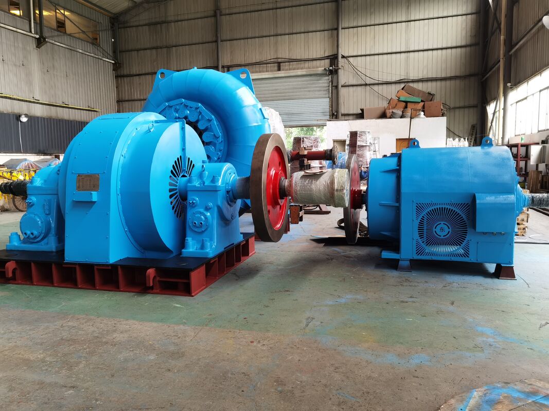 Materiale del corridore in acciaio inossidabile per generatore a turbina Francis con gamma di potenza da 300kW a 20MW e tecnologia di avviamento progressivo