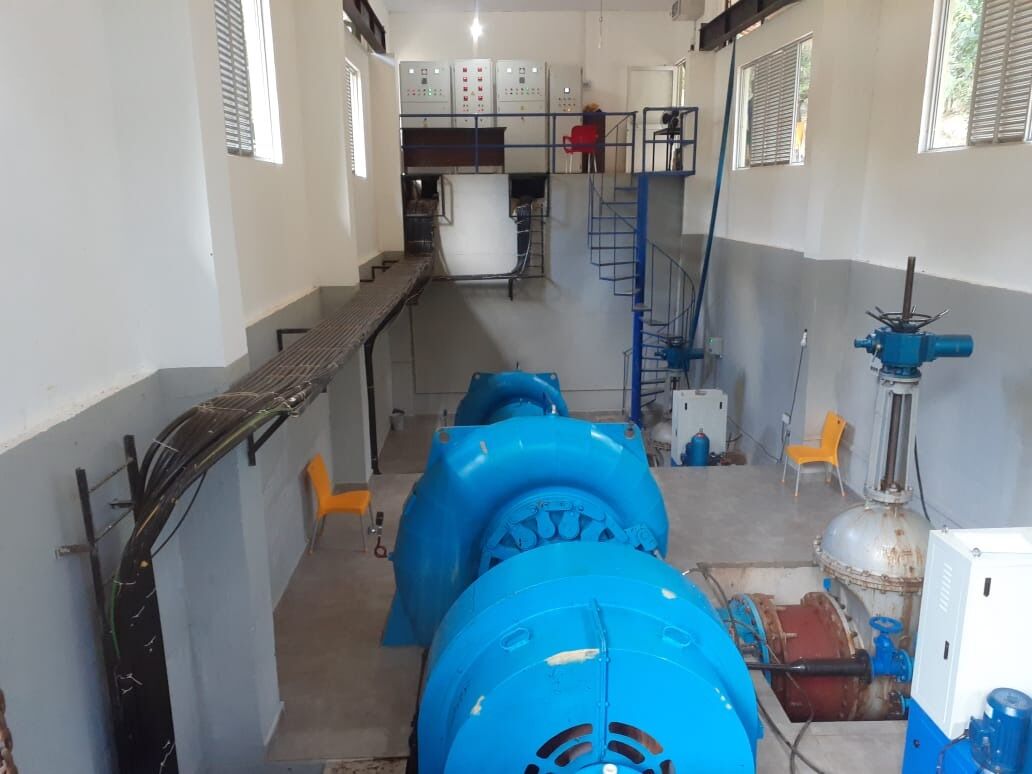 6.6 KV - 15 KV generatore ad acqua con regolazione della velocità VVVF e efficienza 85% - 95% per le centrali idroelettriche