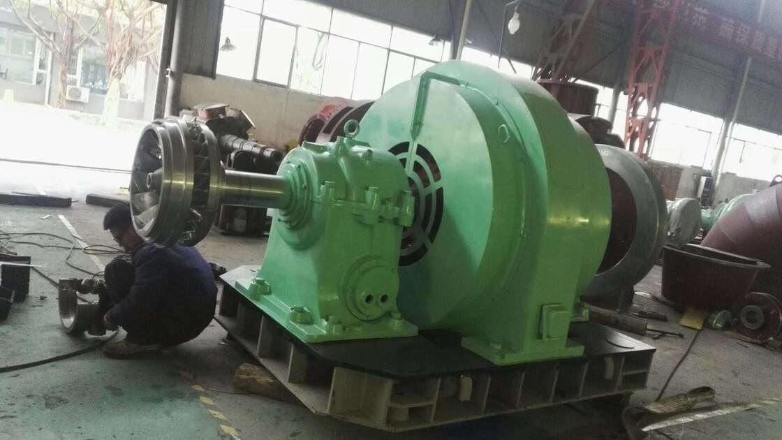 Generatore a turbina Francis in modalità di controllo automatico con layout orizzontale o verticale e velocità nominale di 450-1000 giri/min per la generazione di energia