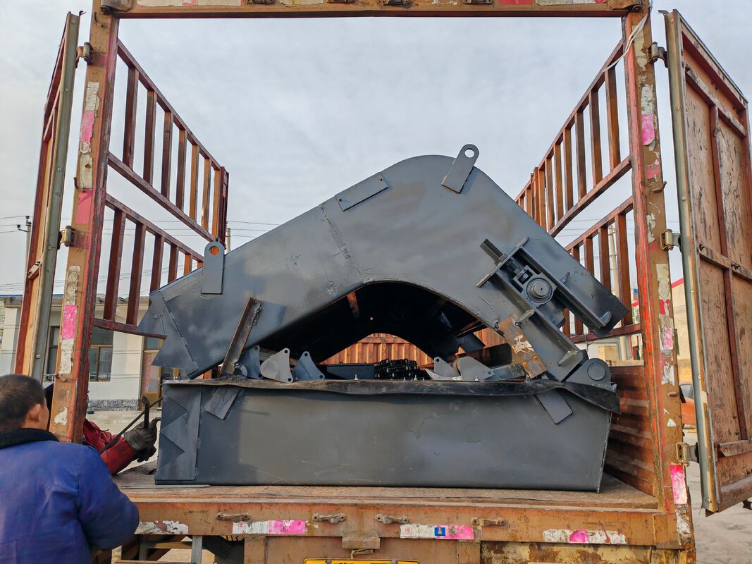 Macchina per la pulizia di griglie di scarico OEM con spessore da 4,5 a 16 mm e intervallo tra le griglie da 0,39 a 15 mm per la manutenzione delle prese d'acqua