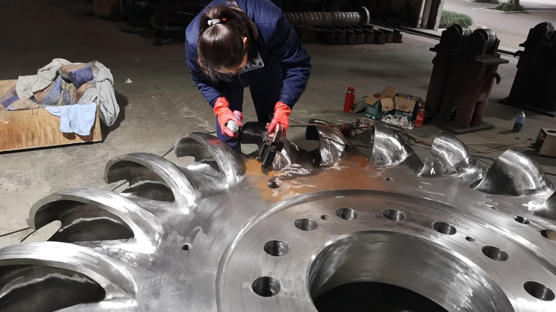 ISO 9001 Certified Hydro Turbine Runner with 92% Efficiency and 3 to 10 Blade Configurations for Renewable Energy