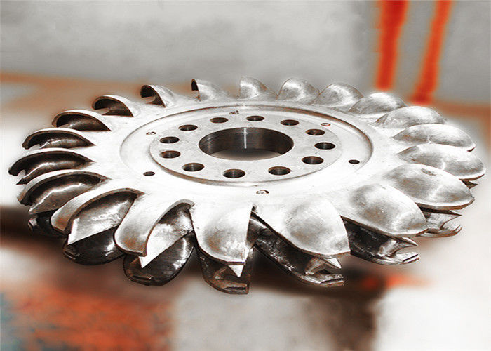 0.5 MW-20 MW di potenza di uscita generatore di turbine Pelton con installazione orizzontale e sistema di eccitazione statica