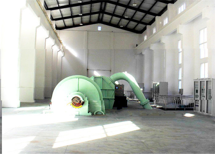 Turbina Pelton ad alta prevalenza con diametro di 200 mm, incluso sistema di eccitazione statico o senza spazzole progettato per l'energia idroelettrica