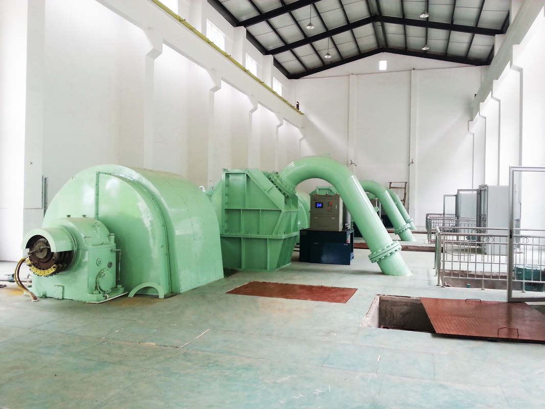 Turbina Pelton per centrali idroelettriche Capacità 5-50t Frequenza nominale 50/60Hz Modalità di eccitazione senza spazzole o tiristor