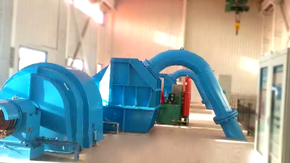 500-3000r/min Gamma di velocità Generatore a turbina di tipo Pelton con modalità di eccitazione senza spazzole