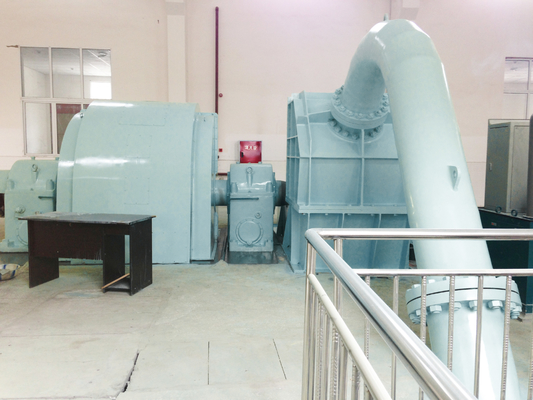 Generatore a turbina ad acqua a tensione con raffreddamento ad aria/acqua senza spazzola a colori personalizzati