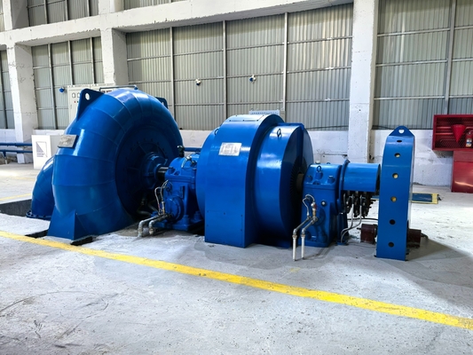 DN2250-3200mm di diametro del tubo Francis Turbine Generator con sistema di controllo automatico e raffreddamento aria/acqua