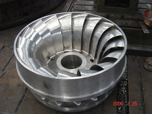 Turbina idroelettrica a pressione di ingresso di 10 MPa con durata e prestazioni superiori a 10 anni