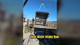 Pulitore per rifiuti: presa di acqua pulita